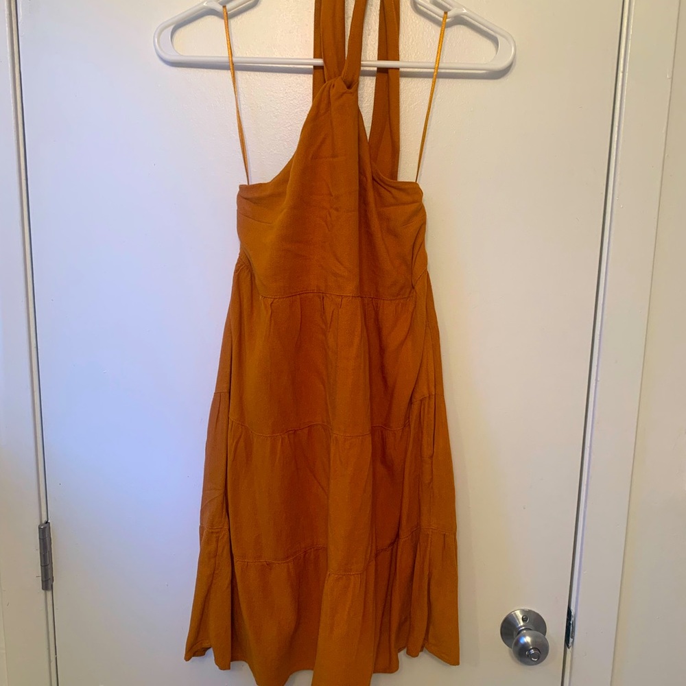Abercrombie mustard yellow halter tiered mini dress